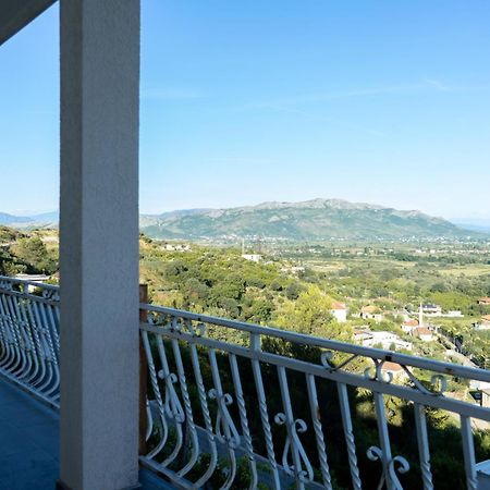 Sunhill Villa Shkodër Exteriör bild